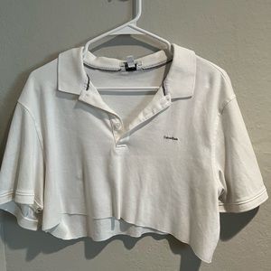 White cropped T-shirt